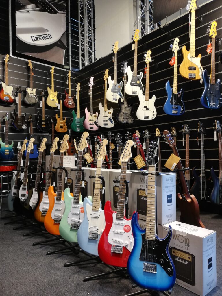 saint brieuc magasin guitares électriques